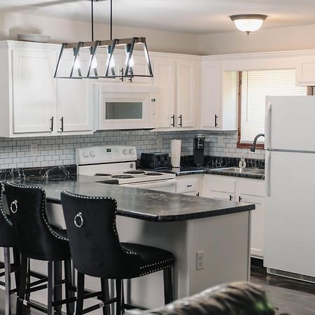 Anchor Inn And Suites Jamestown Екстериор снимка